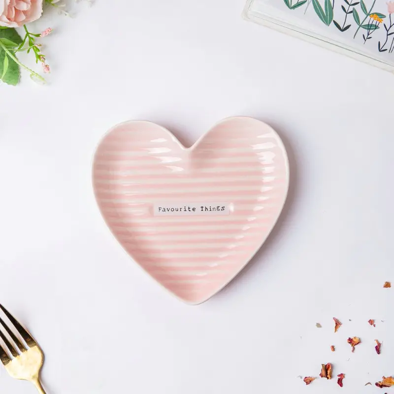 Pink Heart-Shaped Starter Or Appetizer Plate 1