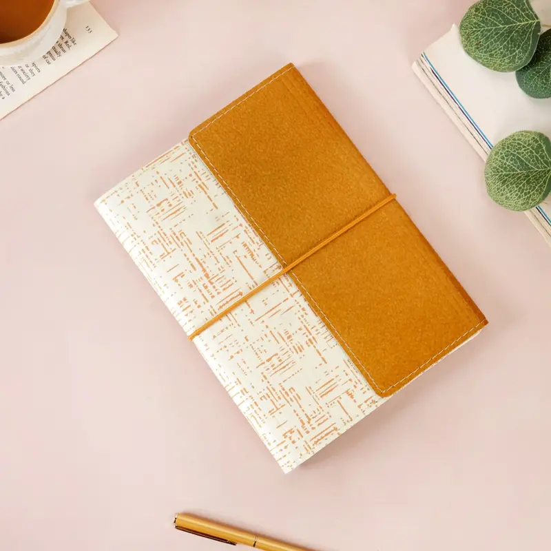 Quadrata-Pattern Sustainable Notebook – Hardcover Vintage A5 Journal 1