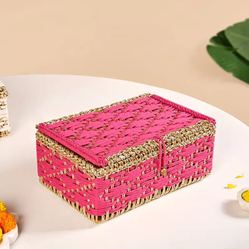 Queen Pink Handwoven Gift Basket – Elegant Woven Hamper With Premium Finish 1
