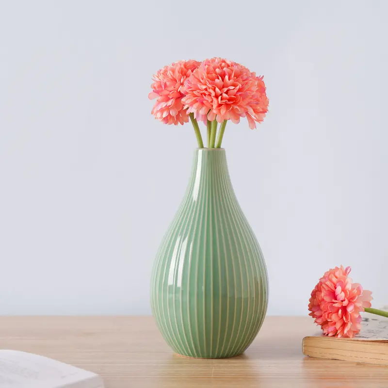 Raindrop-Inspired Handcrafted Ceramic Vase 1