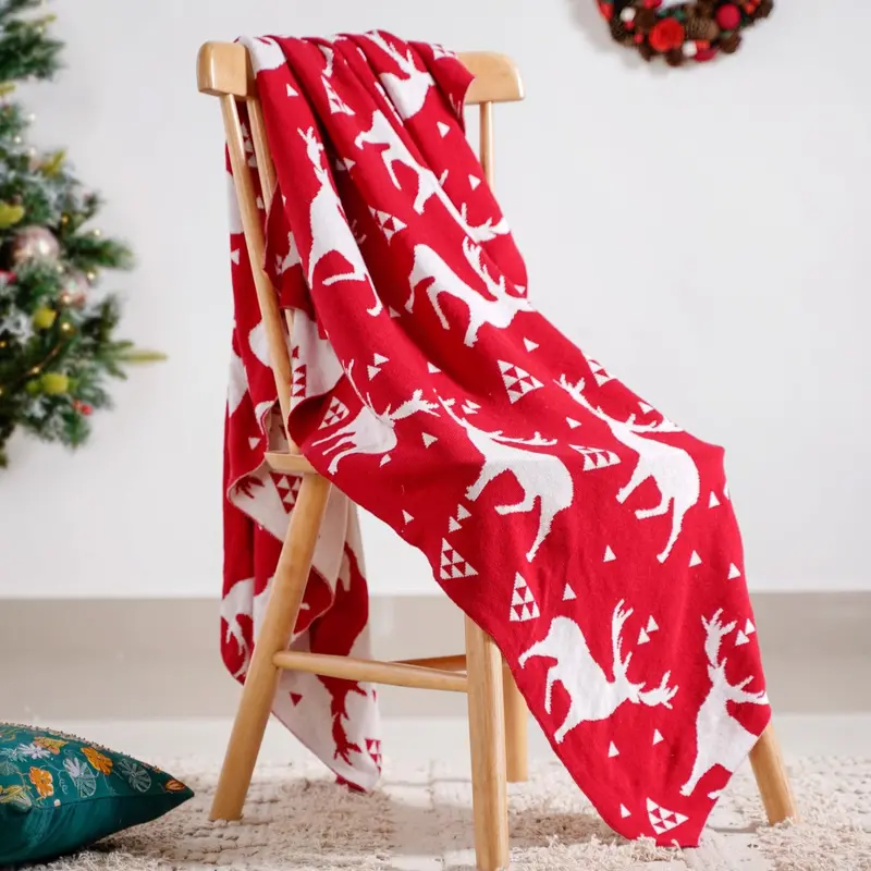 Red-And-White Reindeer–Patterned Reversible Throw Blanket 1