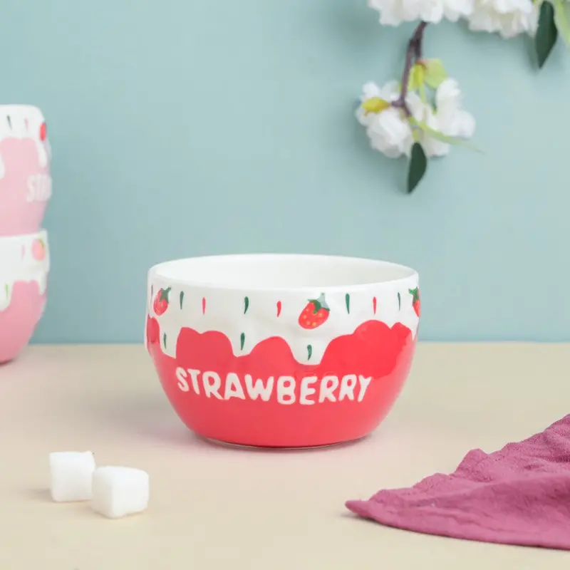 Red Ceramic Strawberry-Themed Side Bowl – 400 Ml 1