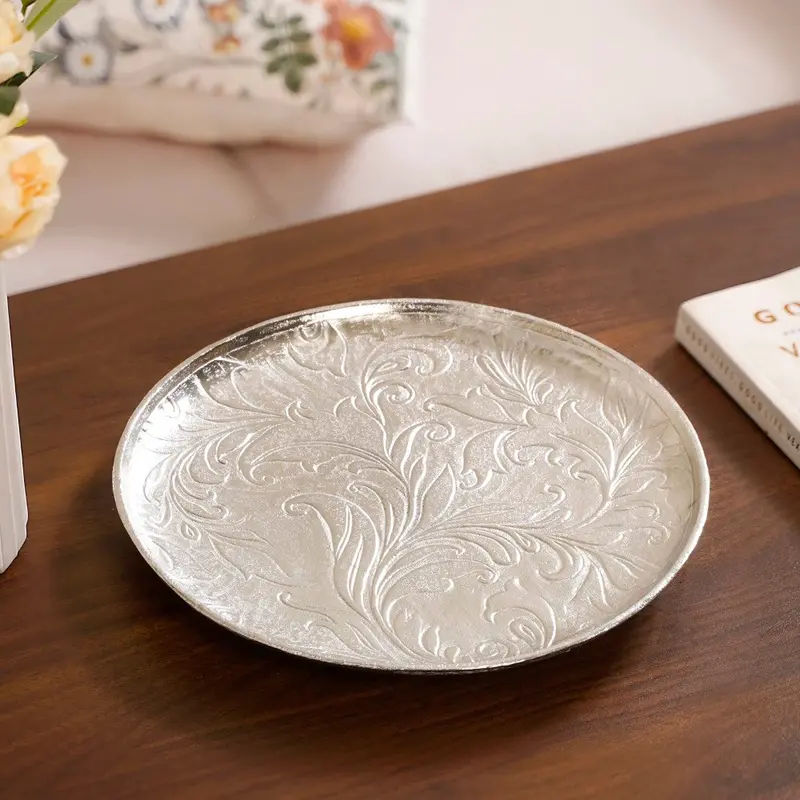 Regal 28Cm Circular Silver Platter – Elegant Serving Dish 1