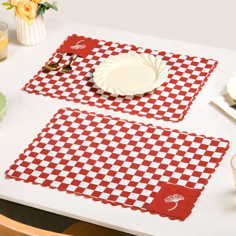 Retro Red Embroidered Cotton Table Mats – Set Of Six 1
