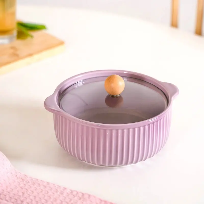 Ribbed Ceramic Serving Bowl With Secure Lid – 950Ml Capacity 1