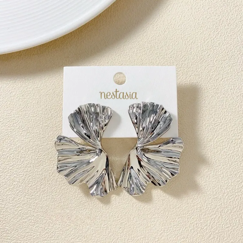 Sculptural Twisted Ginkgo Leaf Earrings 1