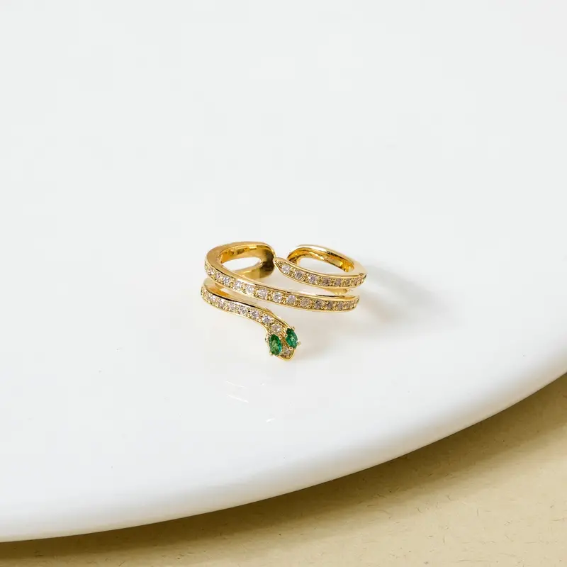 Serpentine Gold Statement Ring – Fluid Organic Shape 1