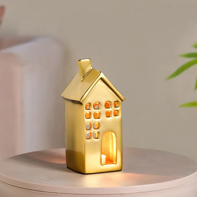 Shimmer Haus Gold-Finished Tabletop Candle Holder 1
