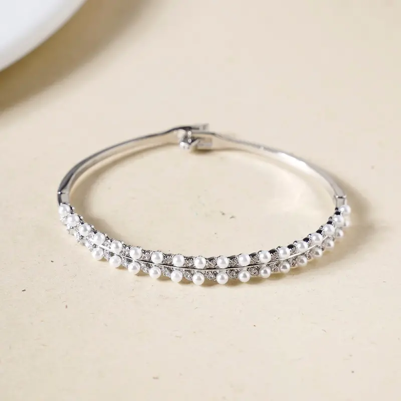 Silver Shimmer Folding Clasp Bangle 1