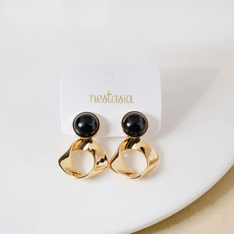 Sleek Black Modern Twist Drop Earrings 1