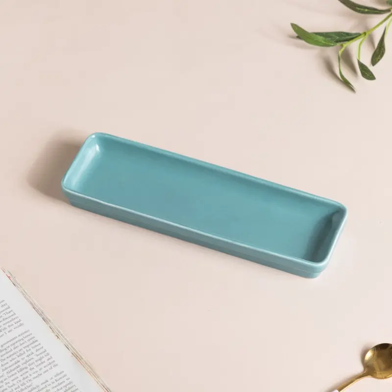 Sleek Matte Blue Long Serving Plate – 9 Inches 1