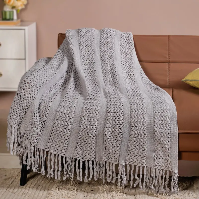 Softspell Textured Grey Lounge Throw 1
