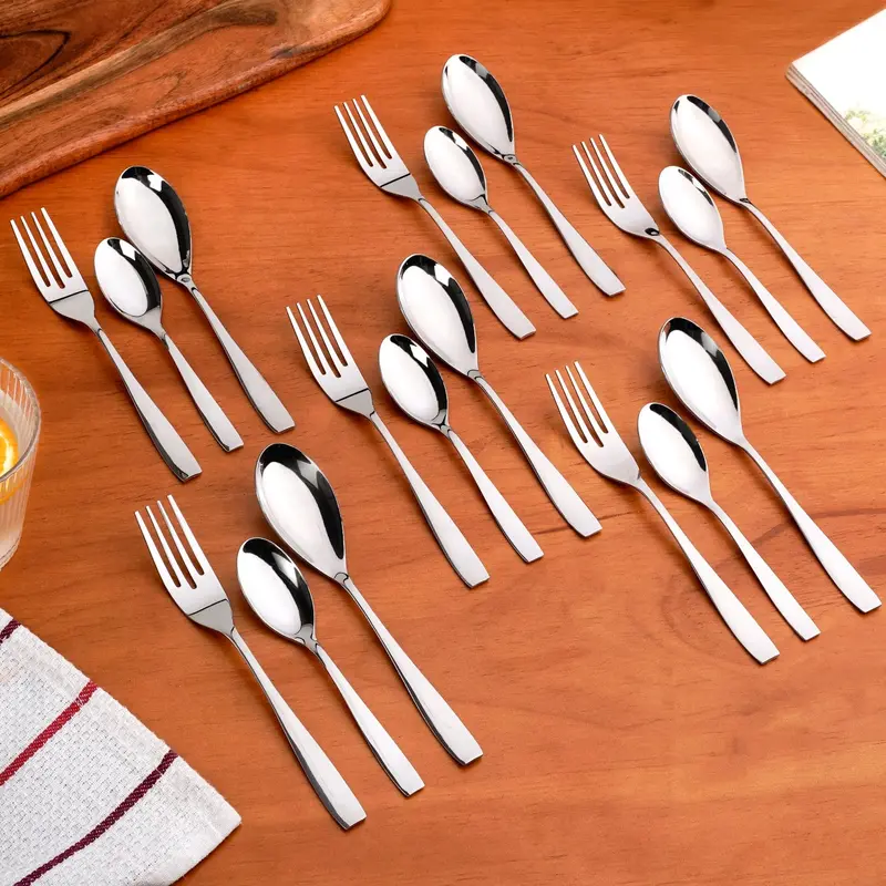Stainless Steel Quenelle Cutlery Set – 18-Piece Modern Flatware Collection 1