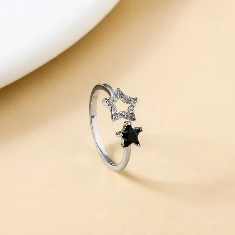 Starlight-Inspired Silver Accent Stone Ring 1