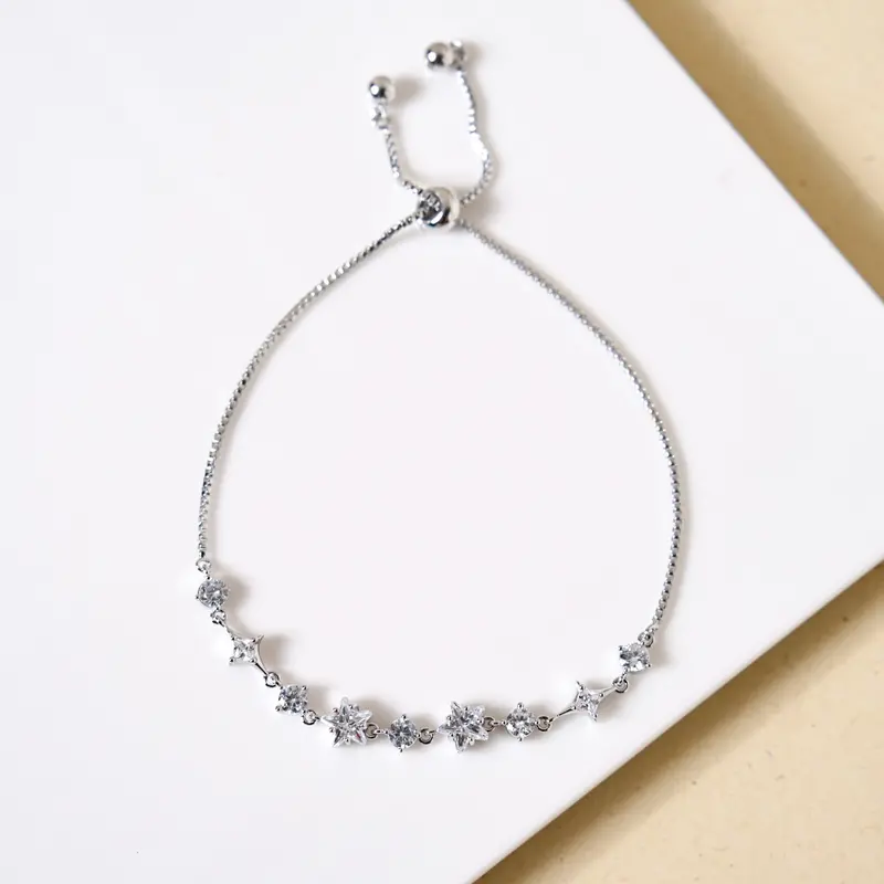 Stellar Silver Chain Bracelet – Modern Astral-Themed Design 1