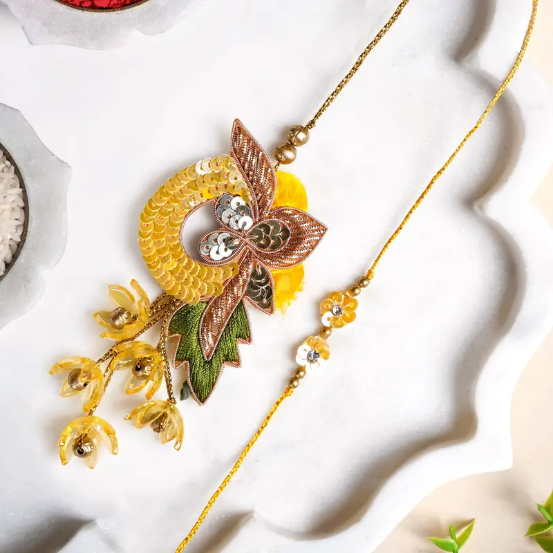 Sunlit Amber Petal Rakhi Lumba Gift Set 1
