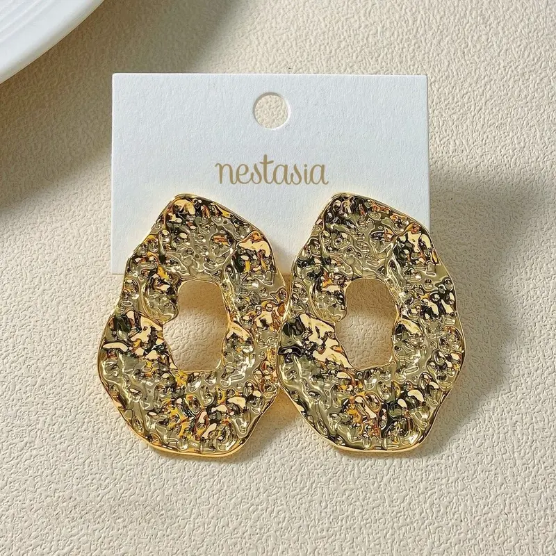Textured Hollow Oval Gold Earrings 1