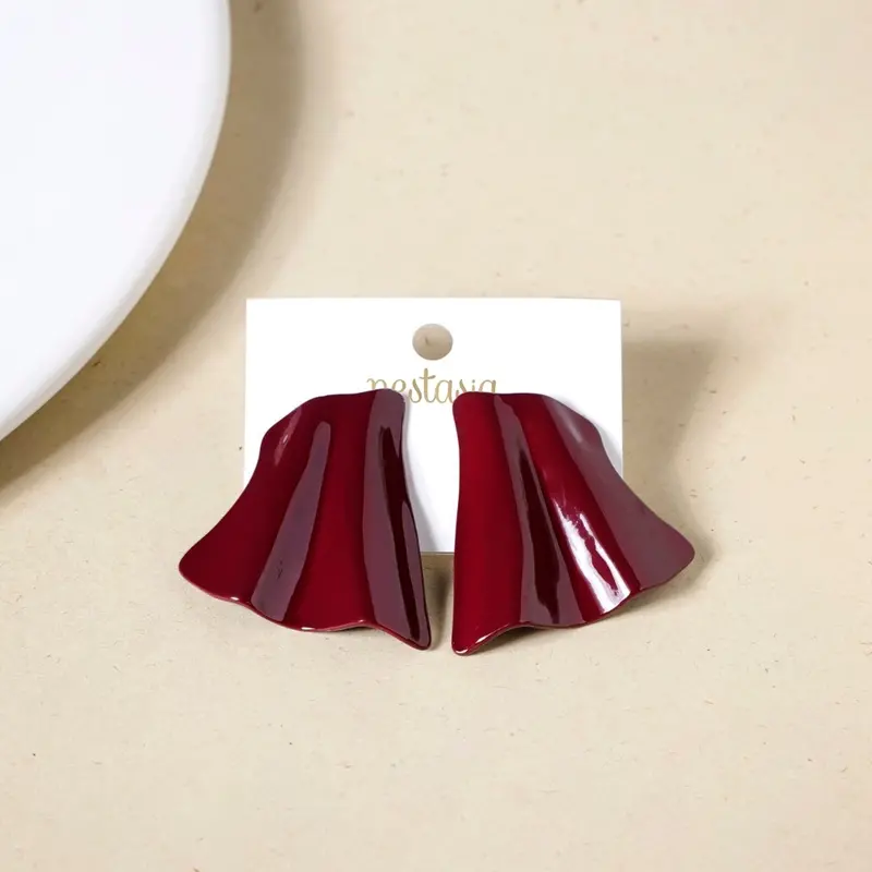 Textured Maroon Drop Earrings 1