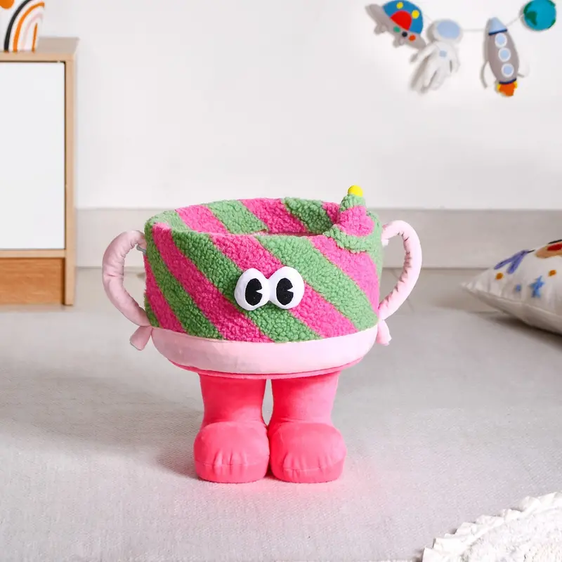 Tiny Hat-Themed Tidy-Up Storage Basket 1