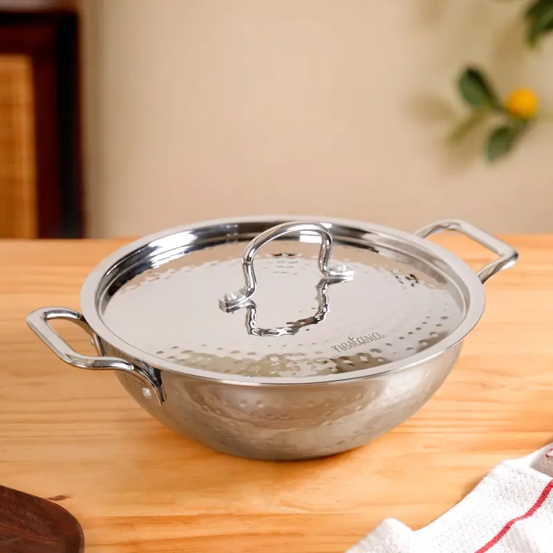Tri-Ply Hammered Stainless Steel Kadai With Lid – 3.5L 1