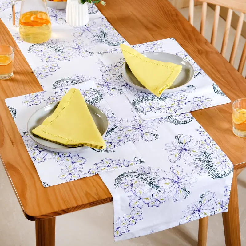 Verde Hosting Essentials: Place Mats, Runner & Napkins Set 1