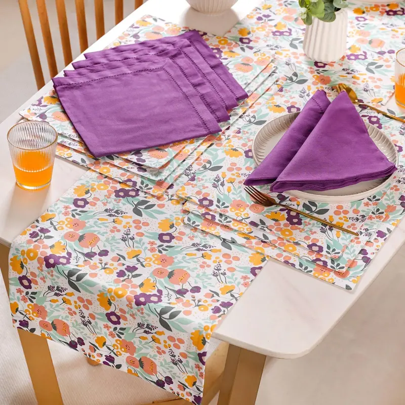 Viola Linen Table Linen Set: Napkins, Mats & Runner 1