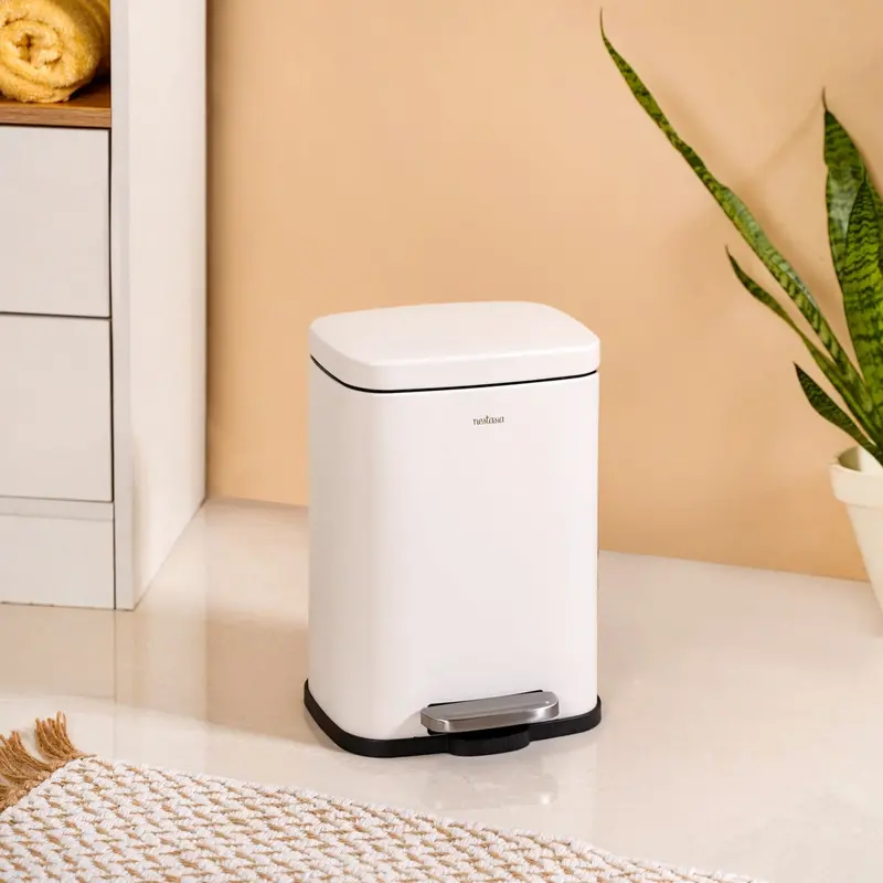 White 5L Sleek Pedal Bin With Scratch-Resistant Metal Finish 1