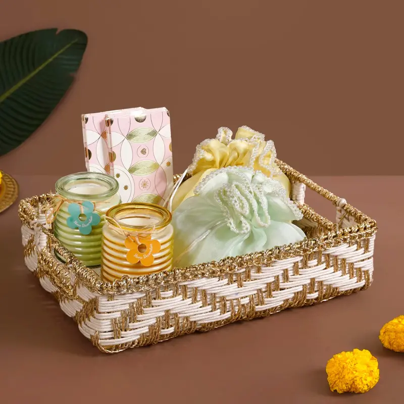 White-And-Gold Decorative Woven Gift Hamper Basket – Elegant, Lustrous Gifting Container 1