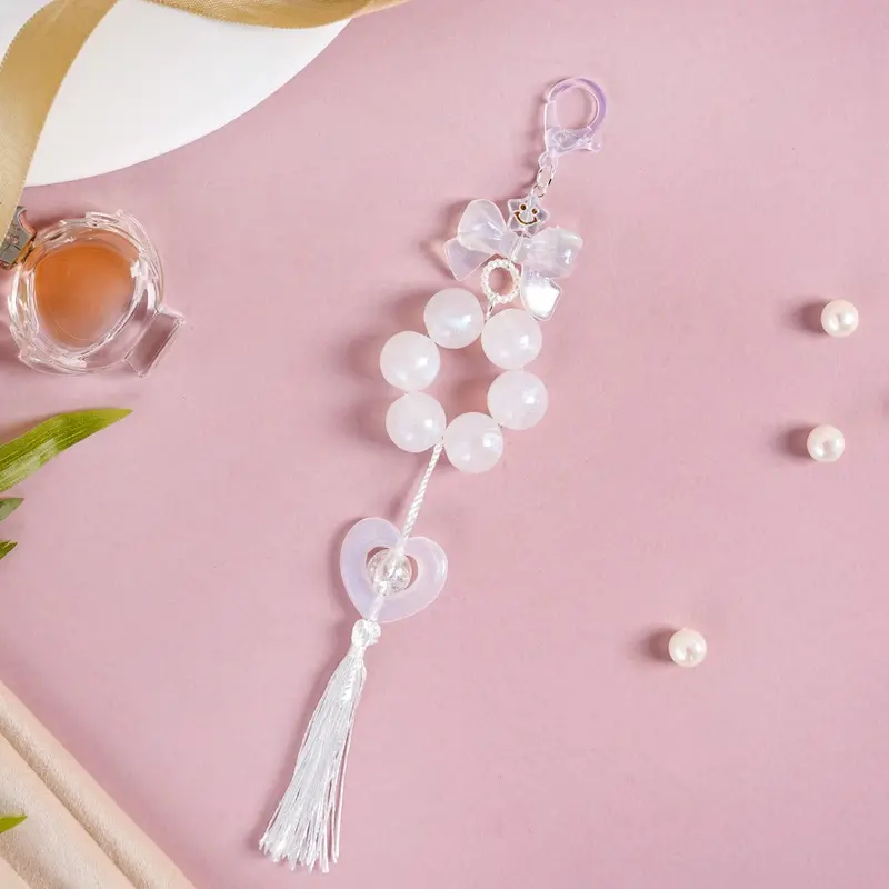 White Lustre Hoop Keyring With Tassel – Minimalist Chic Style 1