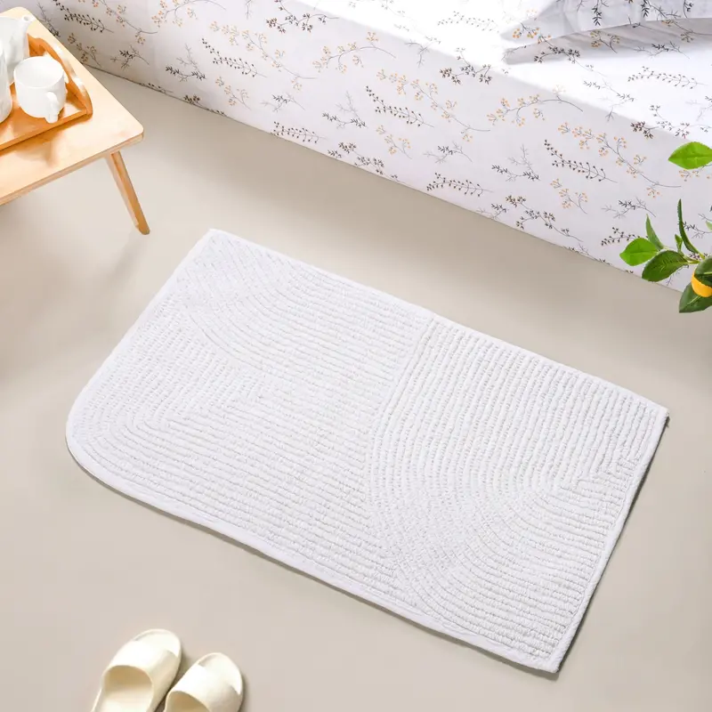 White Ribbed Reversible Cotton Area Rug – 82 X 50 Cm 1