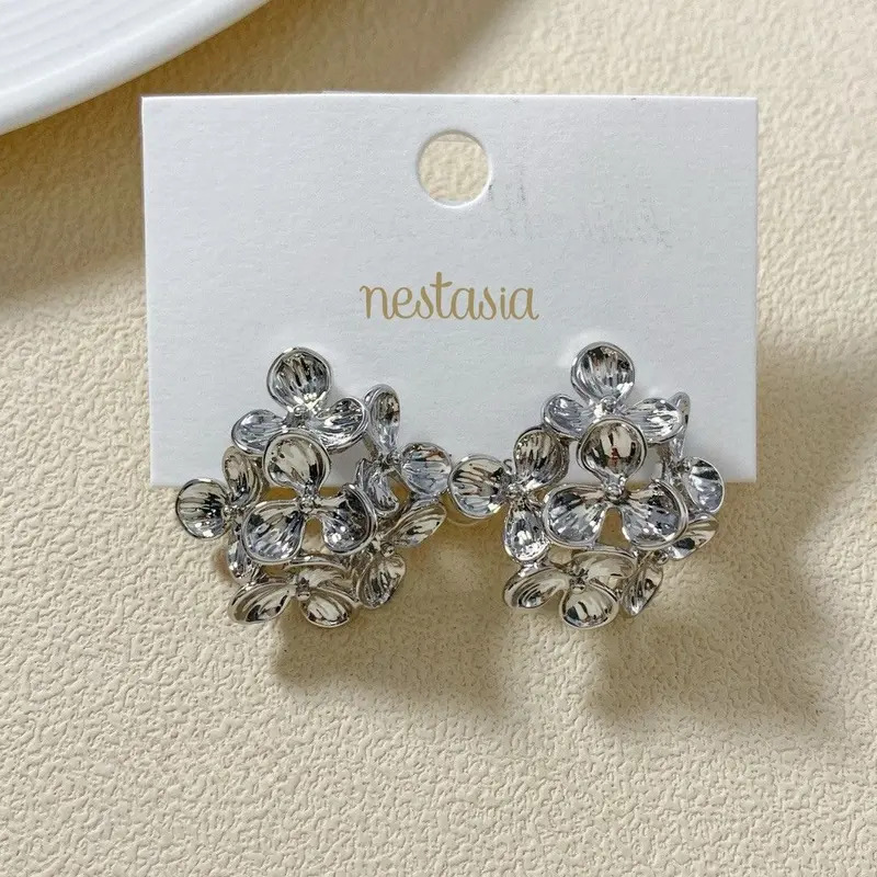 Wildflower Cluster Silver Earrings 1