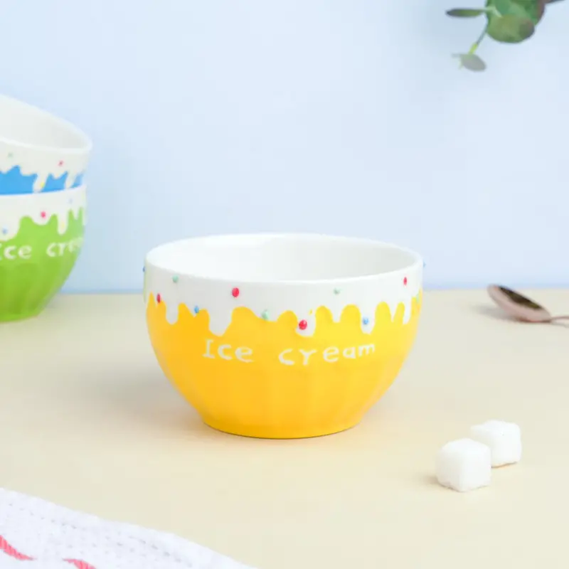 Yellow Ceramic Dessert Bowl Featuring Strawberry Design – 400 Ml 1
